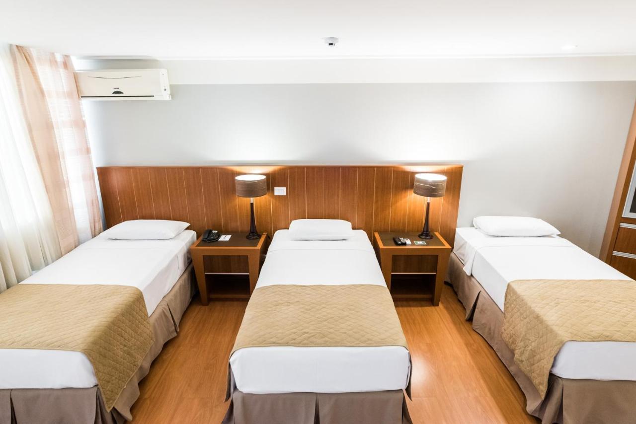 Hotel Boulevard ロンドリーナ エクステリア 写真